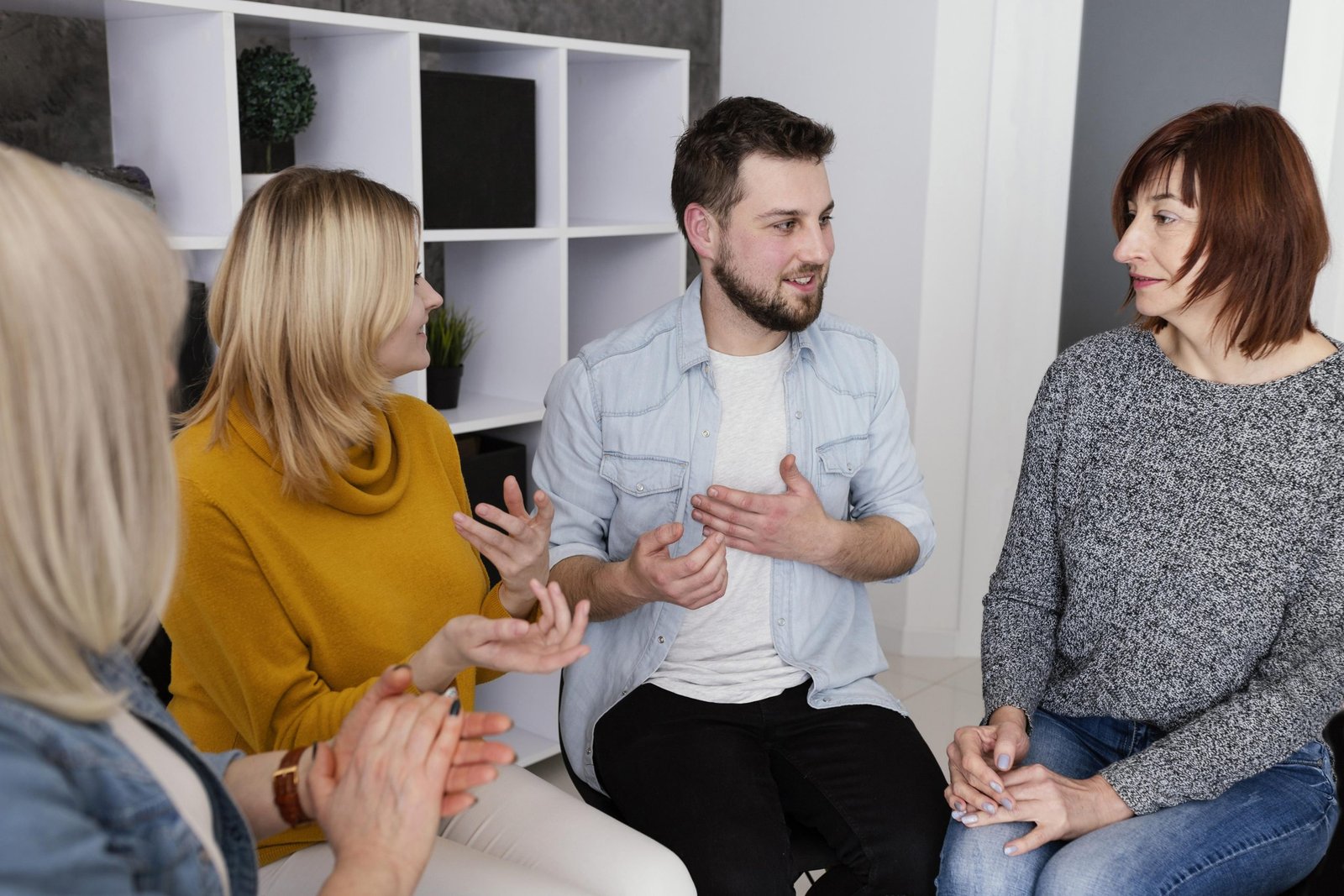 Cómo explicar el diagnóstico de TEA a amigos y familiares